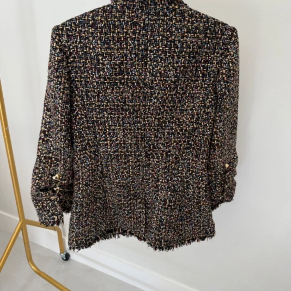 Cinq a Sept Khloe Tweed Blazer Multi Colored Heart Buttons Size 6 - Picture 11 of 15